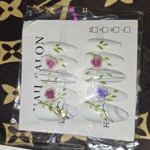 Floral Press-On Nails - White with Pink and Purple Accents